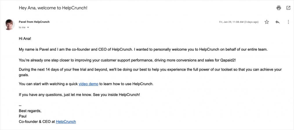 HelpCrunch friendly and simple welcome email