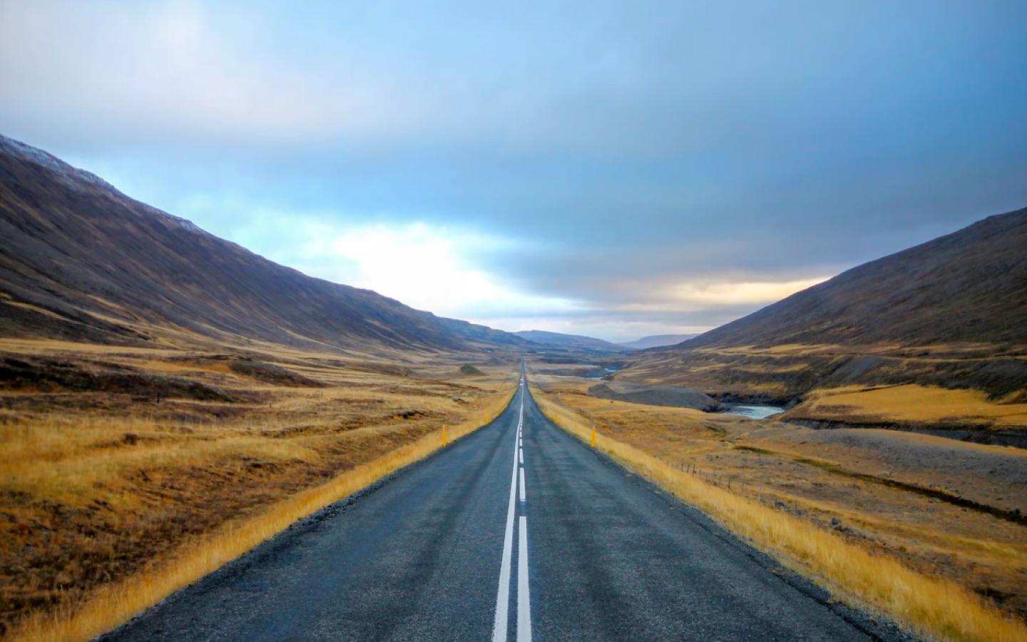 GeoGuessr free browser game — dropped into a random Google Street View location and guessing where in the world you are