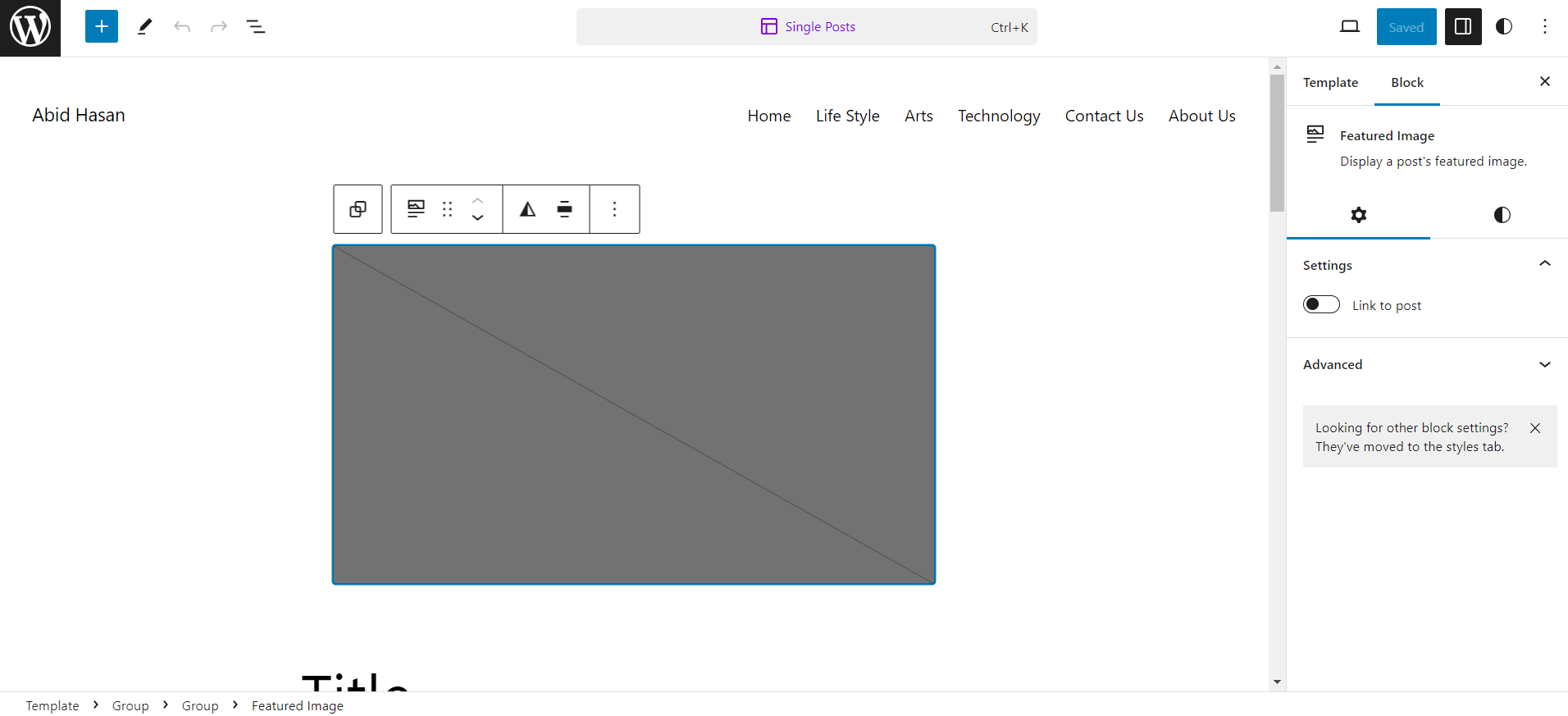 Selecting the Featured Image block in block editor