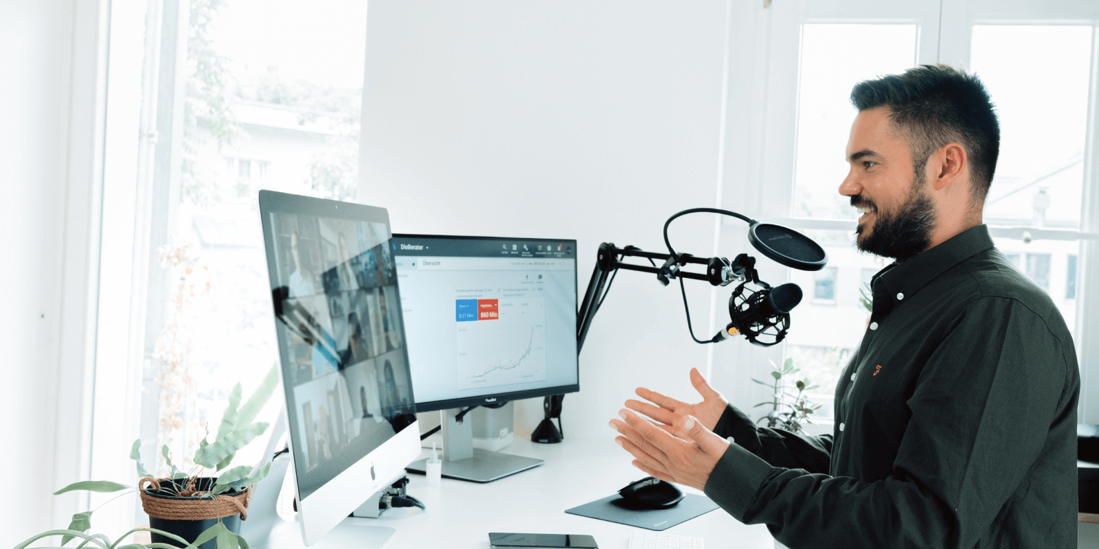 Top Ways Bloggers Can Make Money Online Today: Proven Strategies for 2026 18 Benefits of Webinars - online education advantages